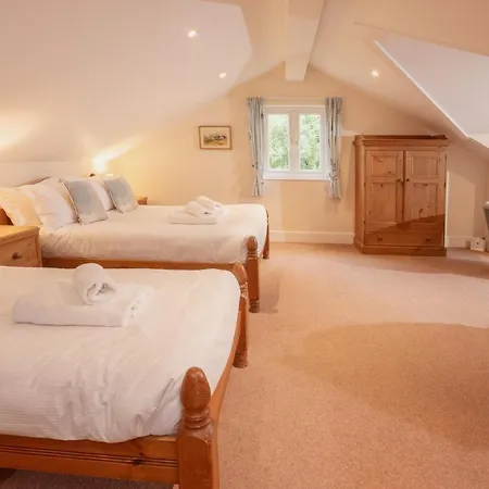 Spedding Fold Chapel Stile